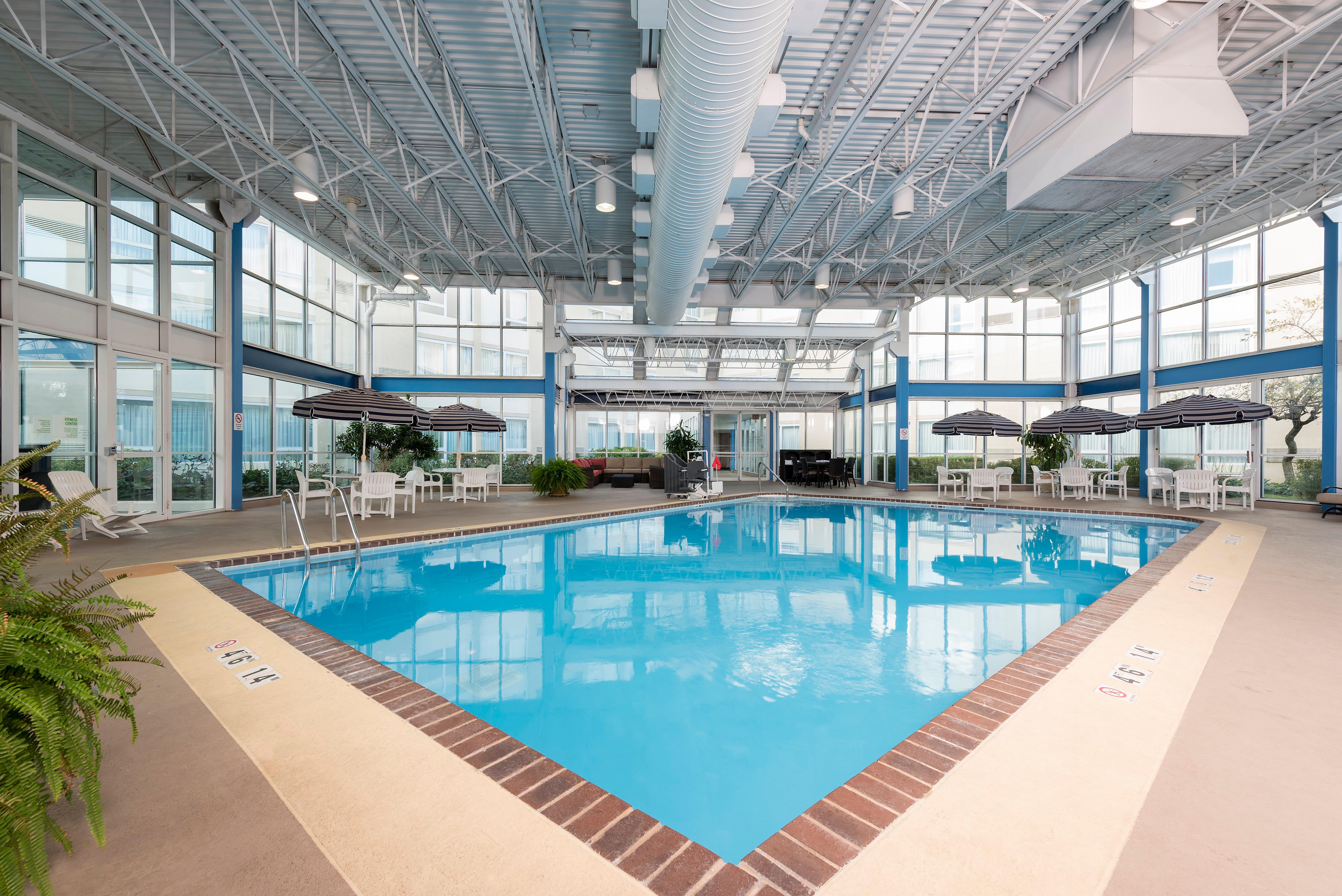Holiday Inn Chicago - Elk Grove, An Ihg Hotel Elk Grove Village Buitenkant foto